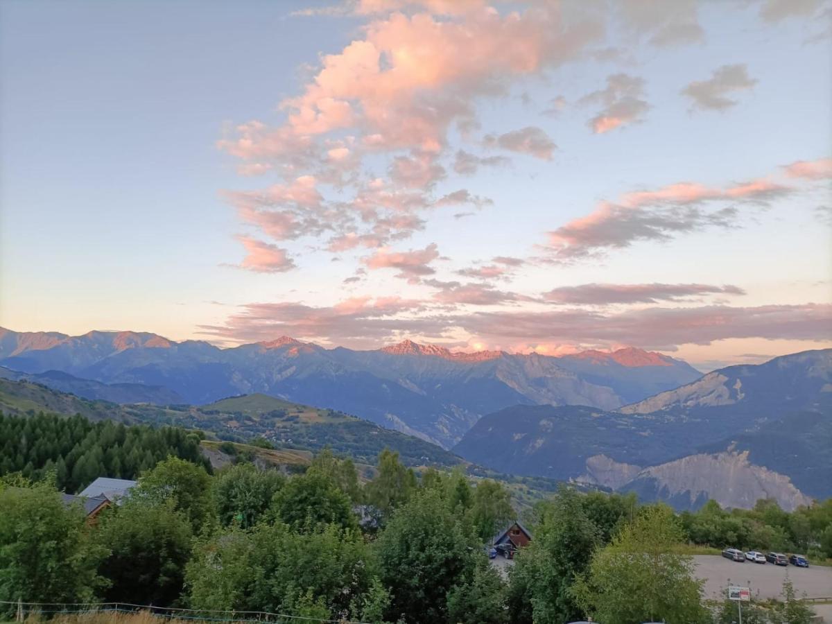 Appartement 2 Chbres Calme Vue Vallee 500M Des Pistes ル・コルビエ エクステリア 写真